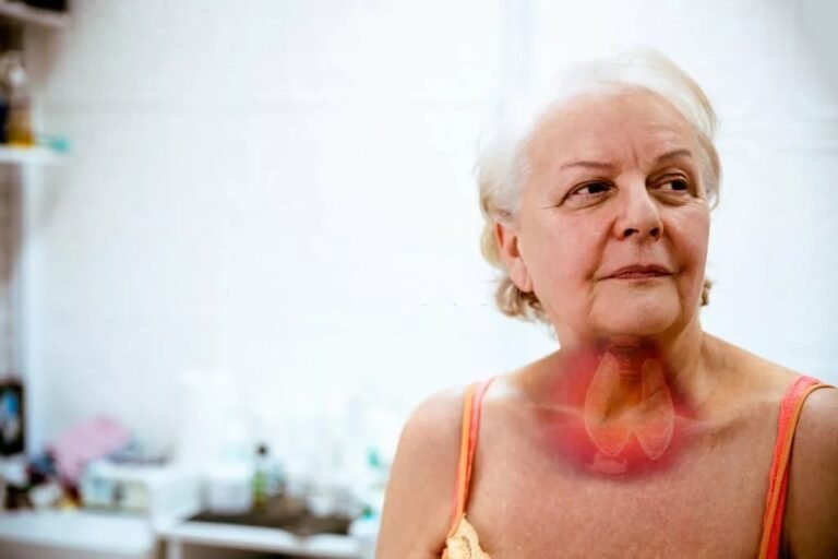 Hashimoto’s Thyroiditis: Exploring Symptoms and Solutions