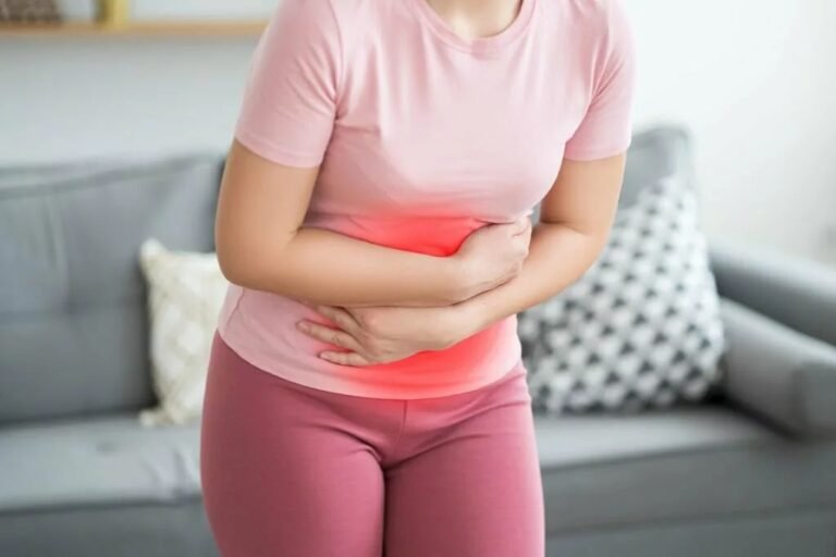 Bowel Endometriosis: Symptoms, Diagnosis & Treatment