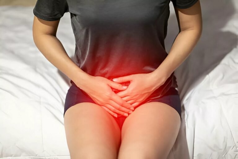 Vulvitis: Understanding Causes, Symptoms & Treatments
