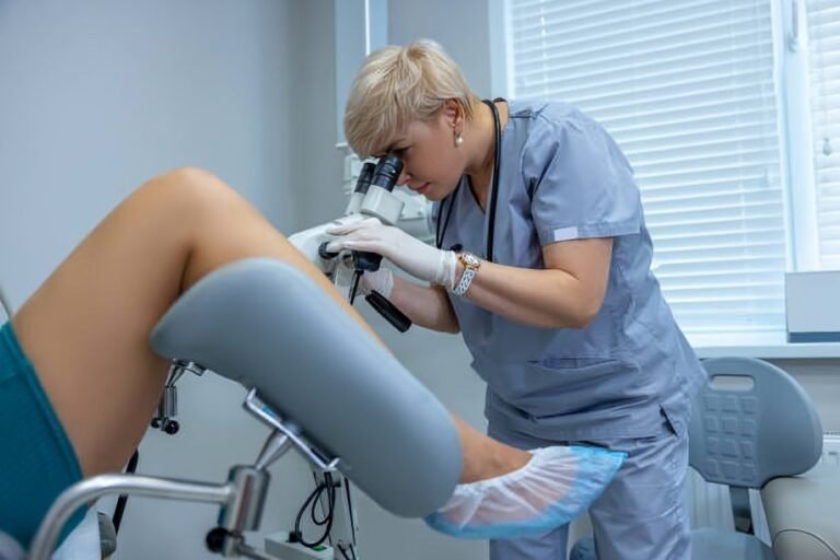 Colposcopy: What to Expect During Your Procedure